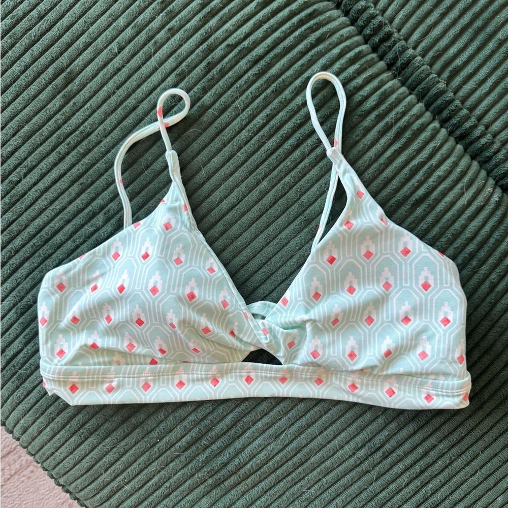Carve Designs Green and Pink swim top
